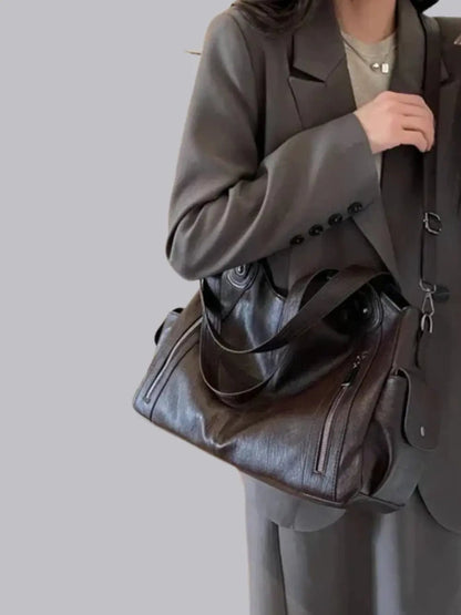 Classic Multi-Pocket Shoulder Bag – Stylish & Versatile for Everyday Use