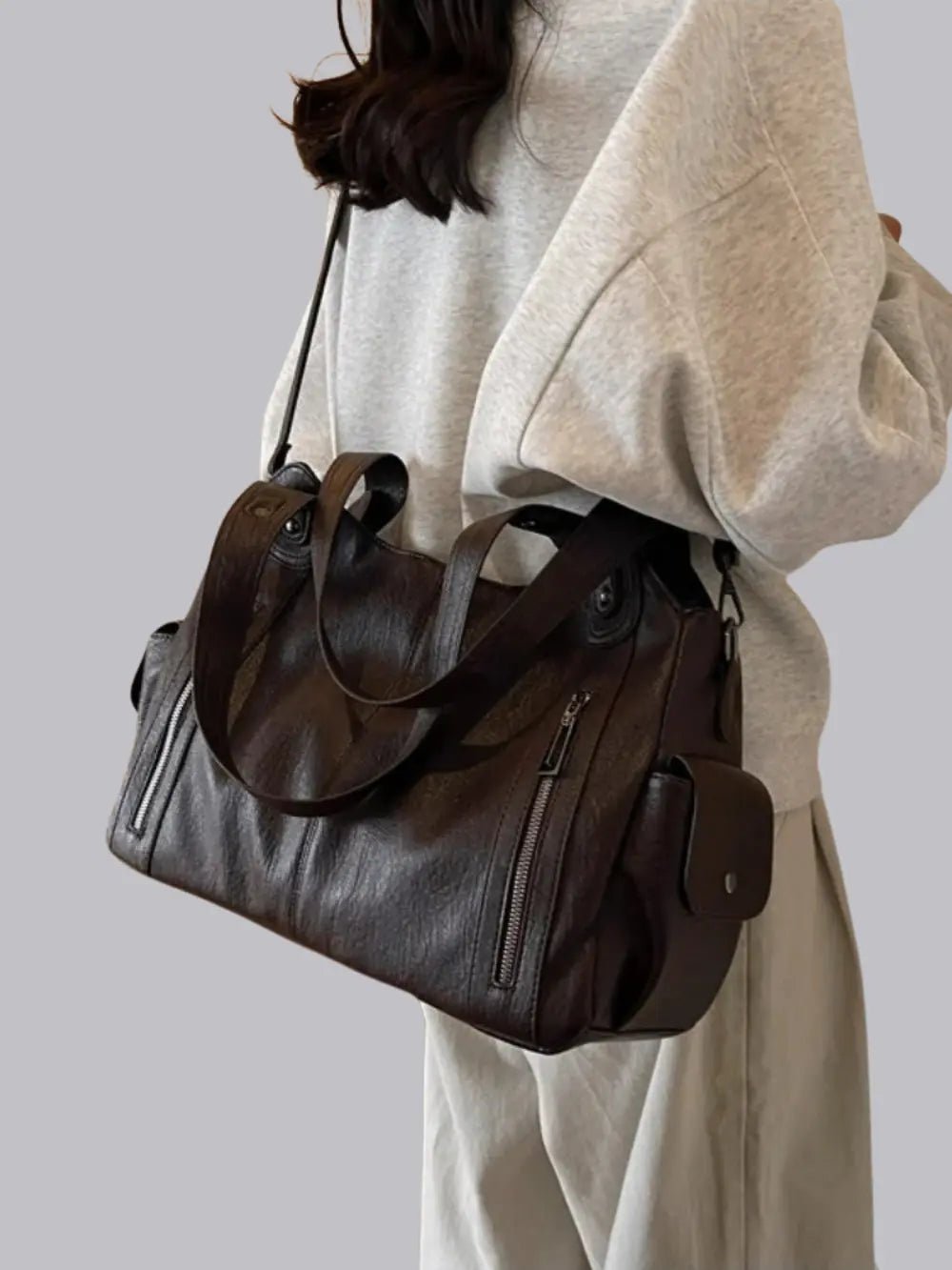 Classic Multi-Pocket Shoulder Bag – Stylish & Versatile for Everyday Use
